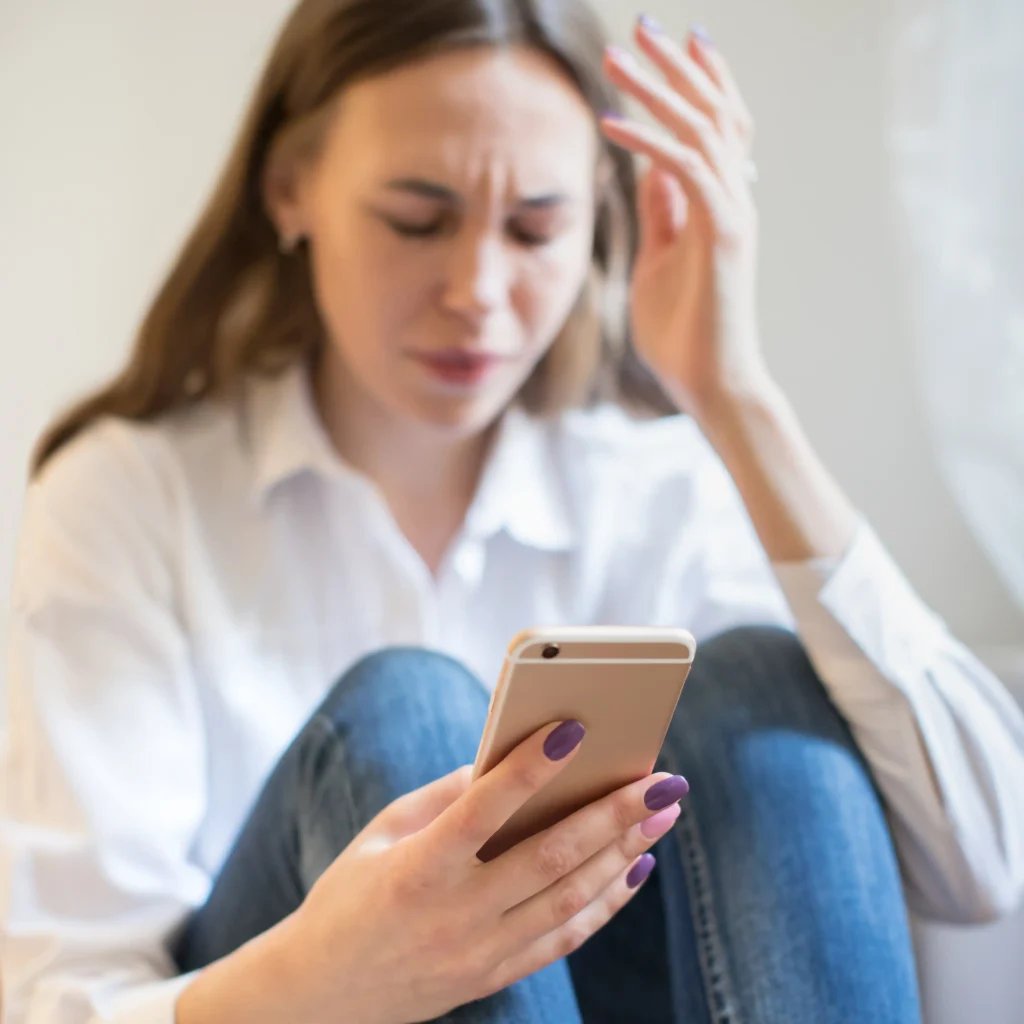 Customer frustrated with poor communication and slow hosting support responses